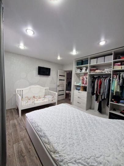 Коттедж 107 м² на участке 6 сот.