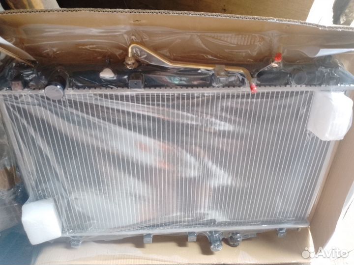 Радиатор охлаждения Тойота Камри sv30