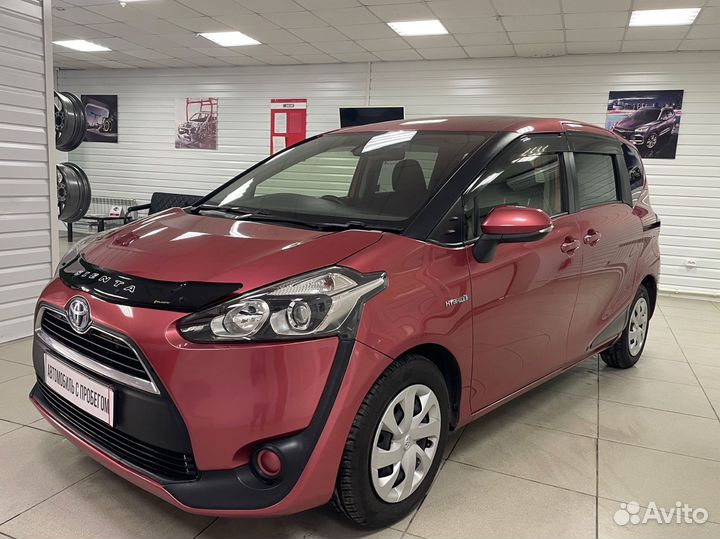 Toyota Sienta 1.5 CVT, 2016, 140 000 км