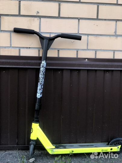 Трюковой самокат