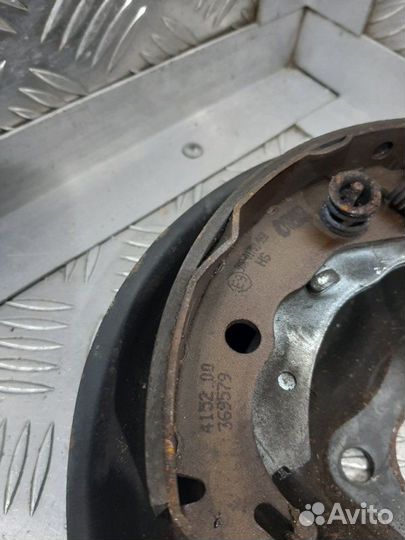 Механизм стояночного тормоза Renault Sandero