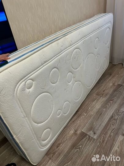 Кровать односпальная с матрасом бу