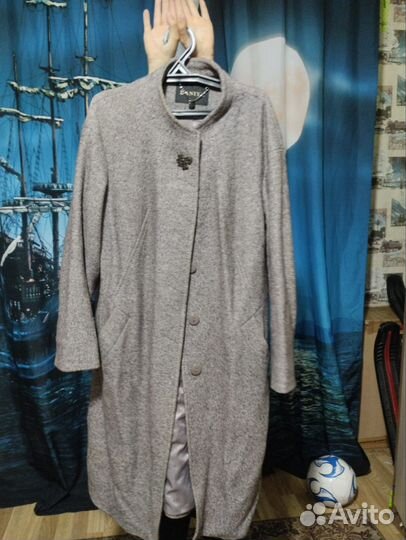 Женские вещи польто