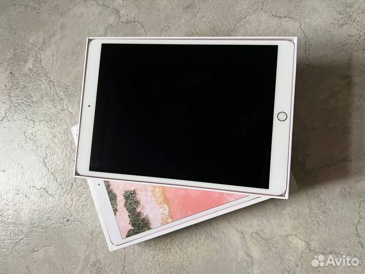 iPad pro 10.5 2017 256 гб