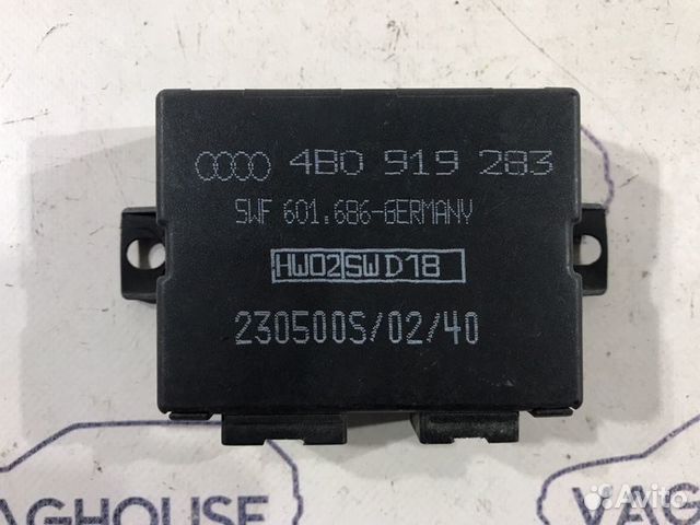 Блок управления парктрониками Audi A6 C5 4B 2001