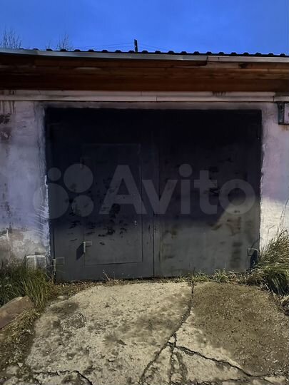 Гараж, > 30 м²