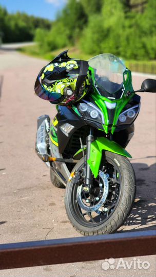 Kawasaki ninja 300