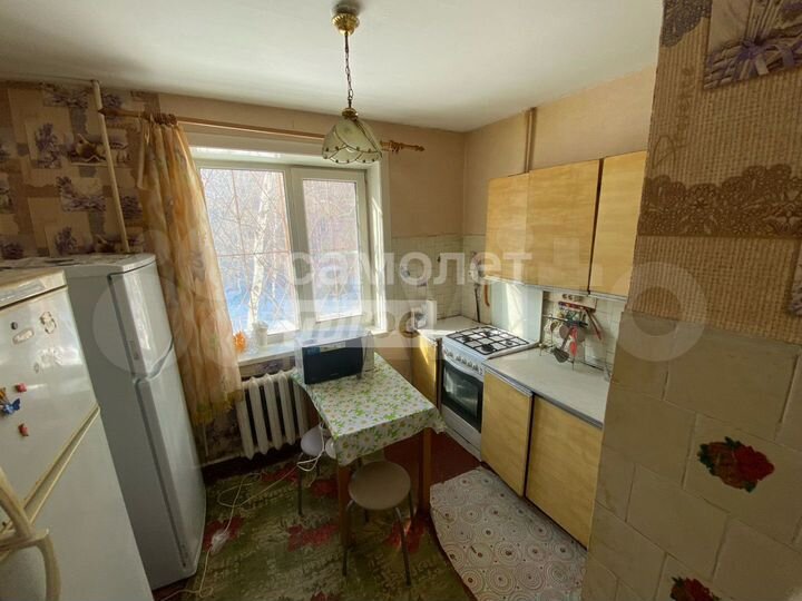 1-к. квартира, 32 м², 1/9 эт.