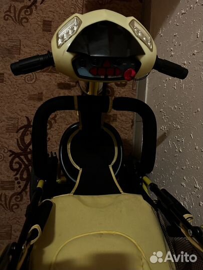 Велосипед трехколесный lamborghini