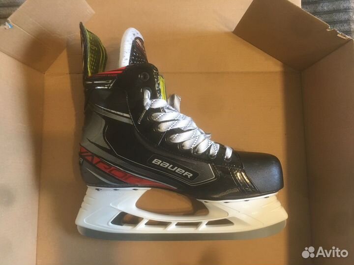 Хоккейные коньки bauer vapor