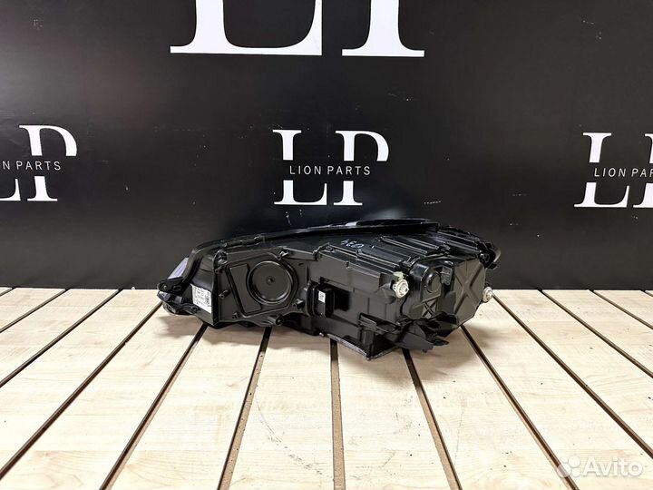 Фара правая Volkswagen Golf 7 (2017-2021) LED