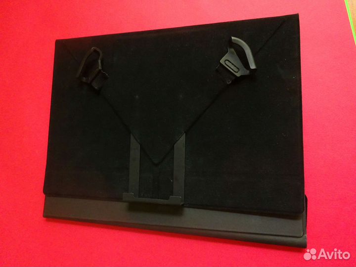 Чехлы к планшетам Samsung и другим Новые и бу от7