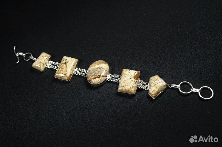 Браслет с песчаной яшмой