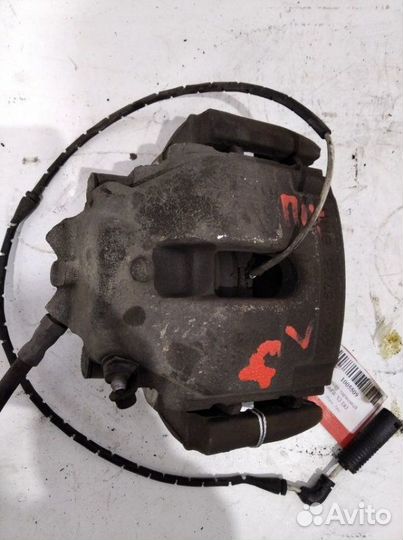 Суппорт тормозной передний левый Bmw X3 E83