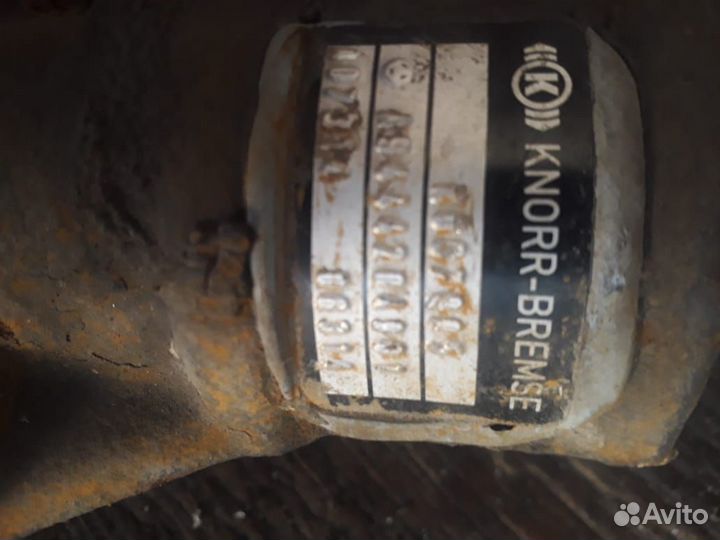 Запчасти на mercedes axor