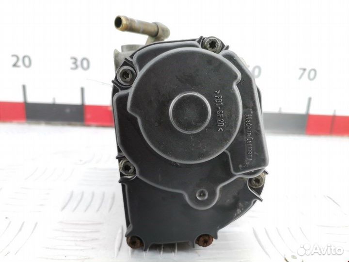 Заслонка дроссельная для Volkswagen Golf 4