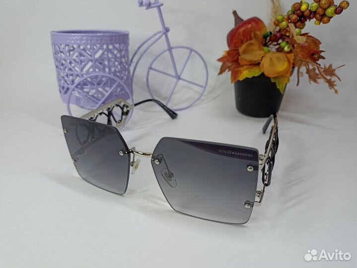 Солнцезащитные очки женские DG 0070