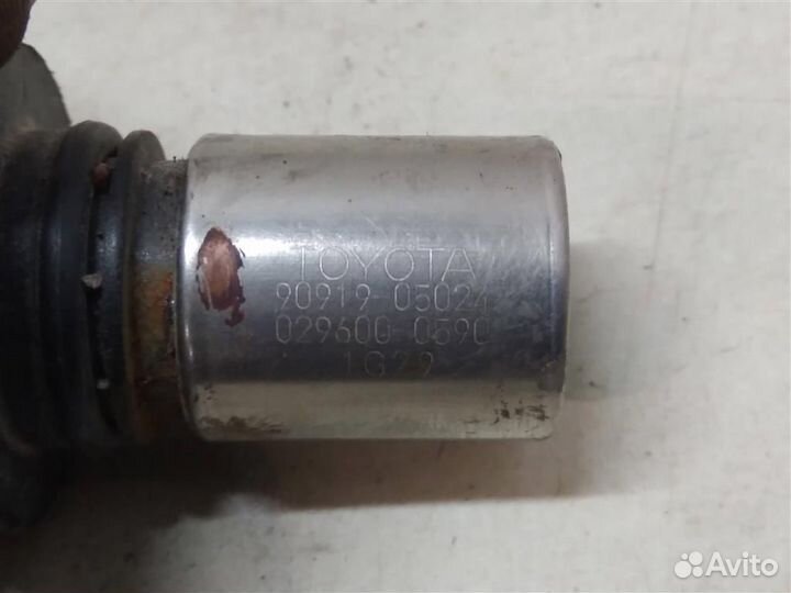 Датчик положения распредвала Toyota Vitz