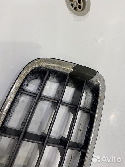 Решетка радиатора volvo xc90