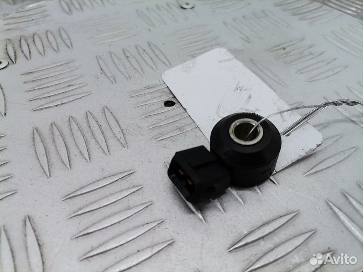 Датчик детонации Mercedes-Benz C-Класс W204/S204