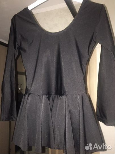 Гимнастический купальник с юбкой