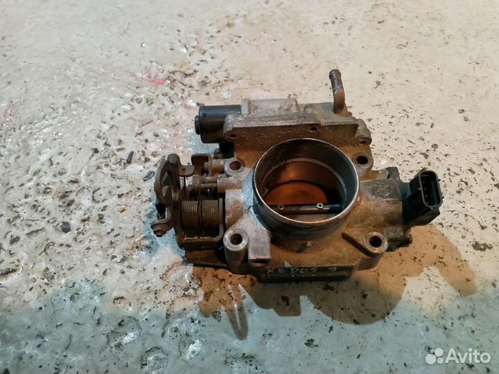 Дроссельная заслонка Mazda Xedos 9