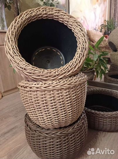 Корзина плетеная