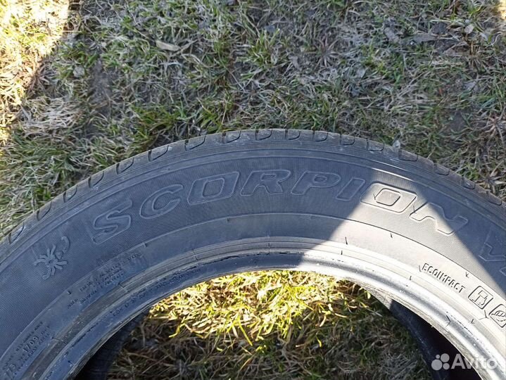 Pirelli Scorpion 215/65 R17 99V