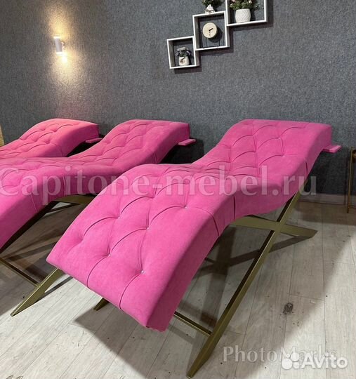 Анатомическая кушетка в стиле Loft