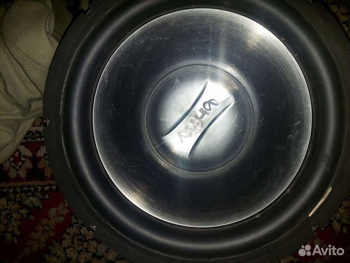 Сабвуфер