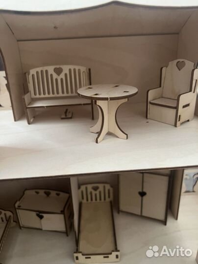 Домик кукольный