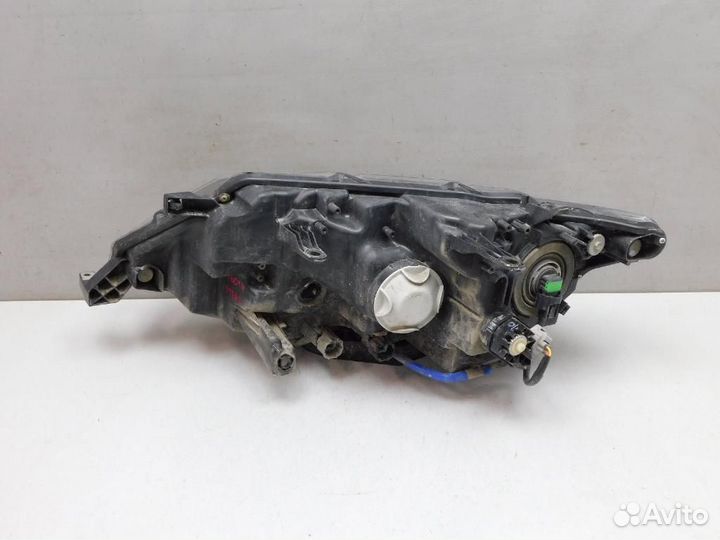 Фара правая Nissan X-Trail