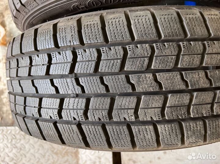 Goodyear Ice Navi 7 215/55 R17 94Q