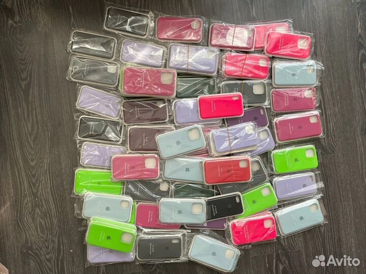 Чехол на iPhone