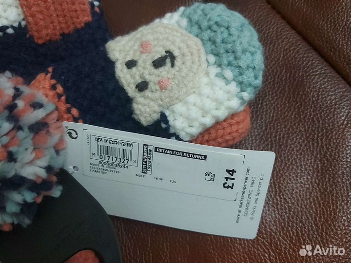 Новые шапка и варежки для девочки Marks&Spenser