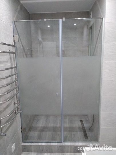 Стеклянная перегородка