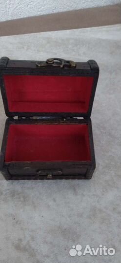 Сундук шкатулка