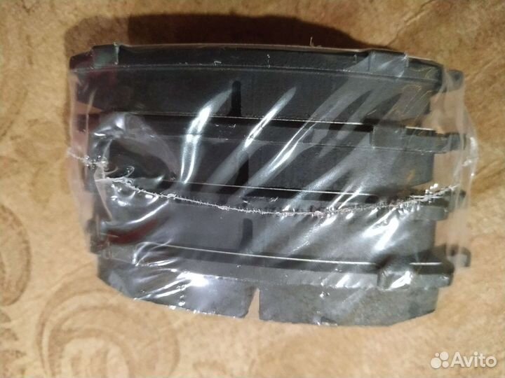 Колодки тормозные перед Miles артикул E400108