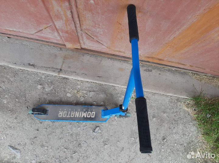 Трюковой самокат dominator Trooper