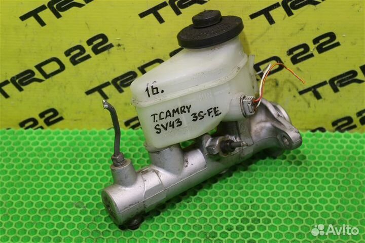 Главный тормозной цилиндр Toyota Camry SV43 3S-FE