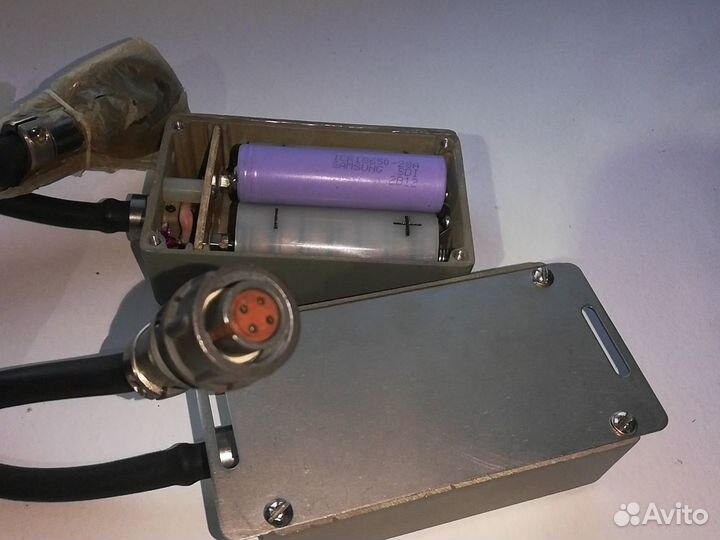 Внешний блок с аккумуляторами Д-0,26Д вмещяет18650