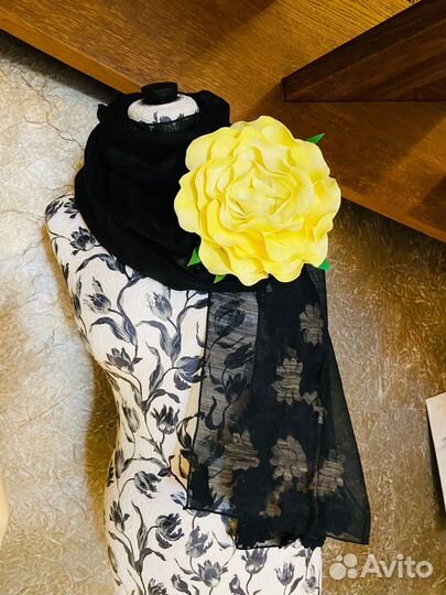 Брошь - роза