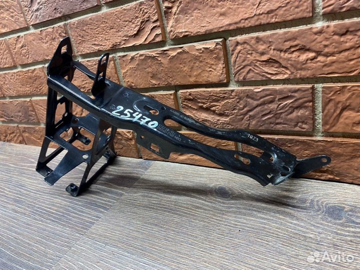 Кронштейн фары правый Bmw 3-серия F30 2011-2020