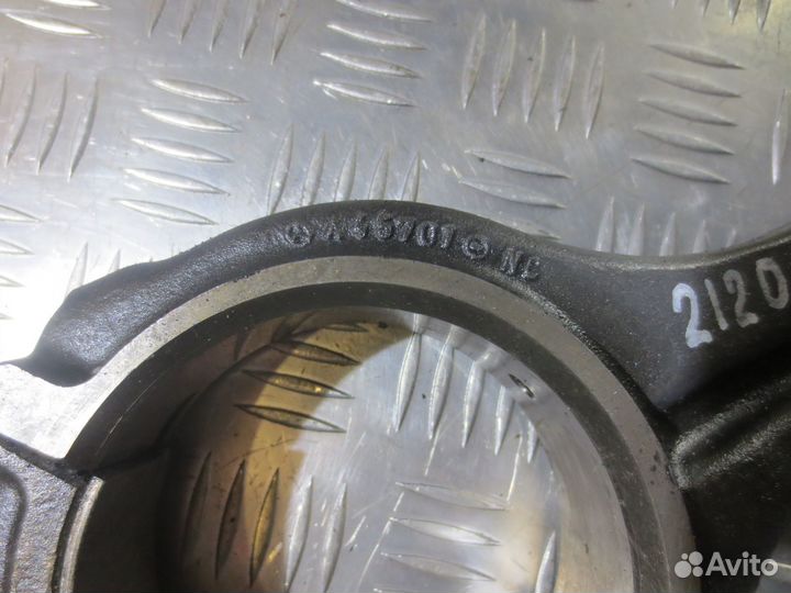 Шатун Mercedes-Benz A4600300220