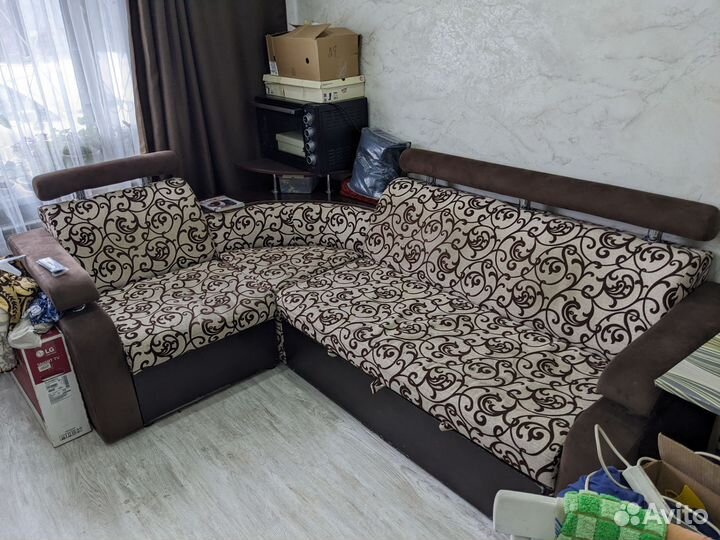 Угловой диван бу