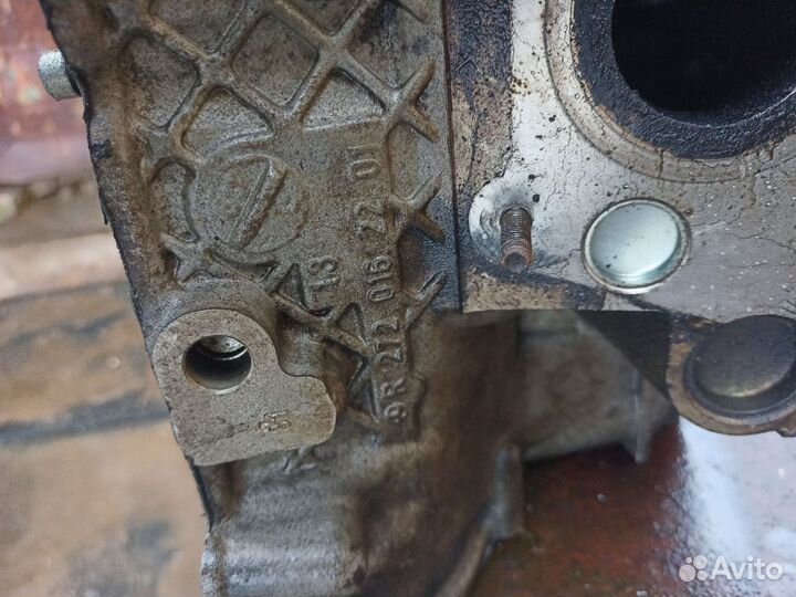 Головка mercedes 3.5 V6 Ml 350 w 164 R2720162201