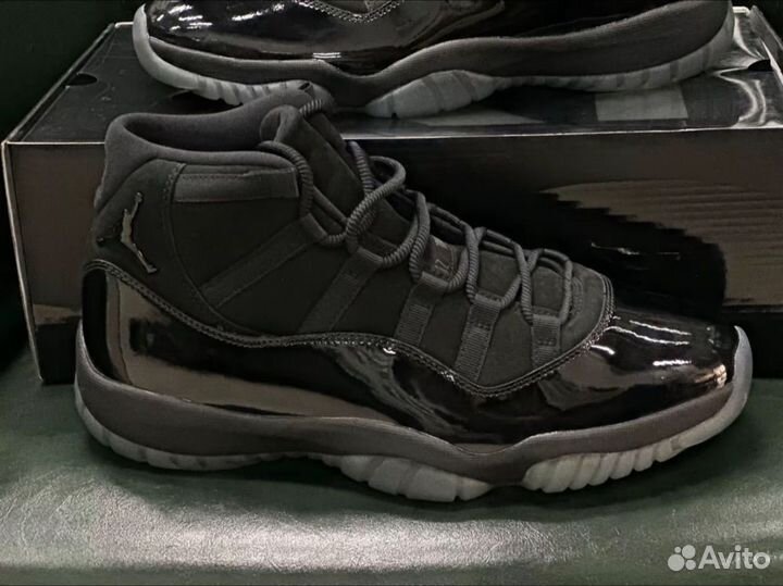 Nike Air Jordan 11 Retro Cap and Gown