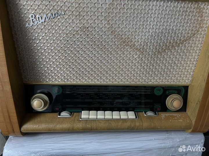 Радиола Волга