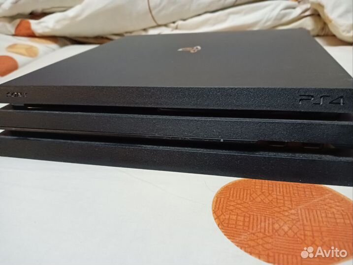 Sony PS4 pro 1tb