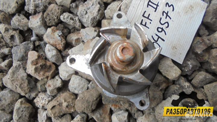 Насос водяной (помпа) Ford Focus II 2008-2011